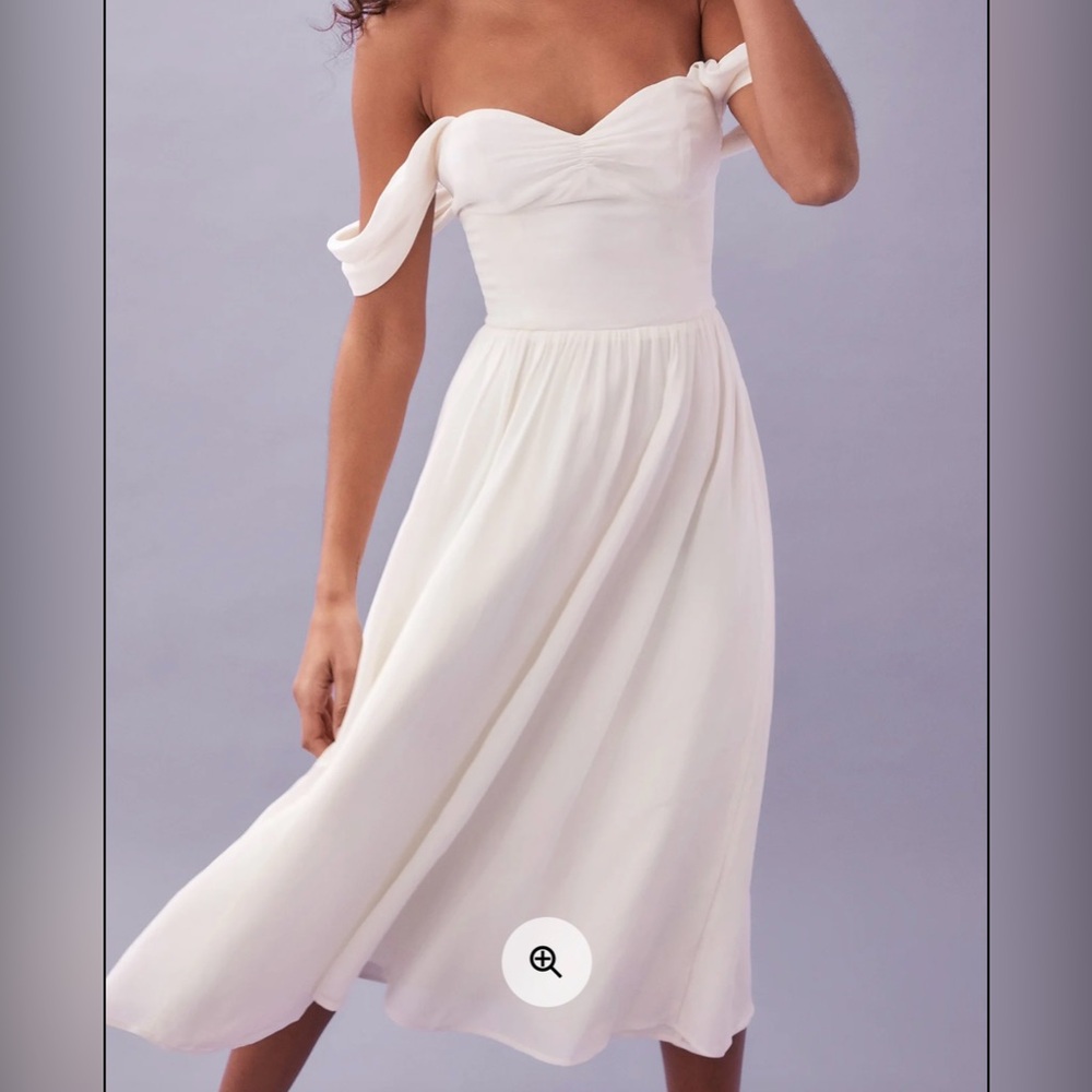 Never Worn Reformation Violet Off-the-shoulder Dress Size 10